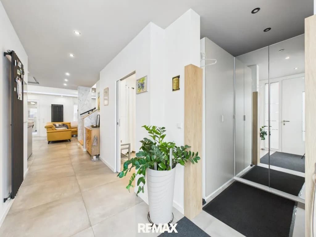 4-Zimmer-Haus kaufen in Neusiedl am See – 147 m², € 590.000 – Bild 3 von 17