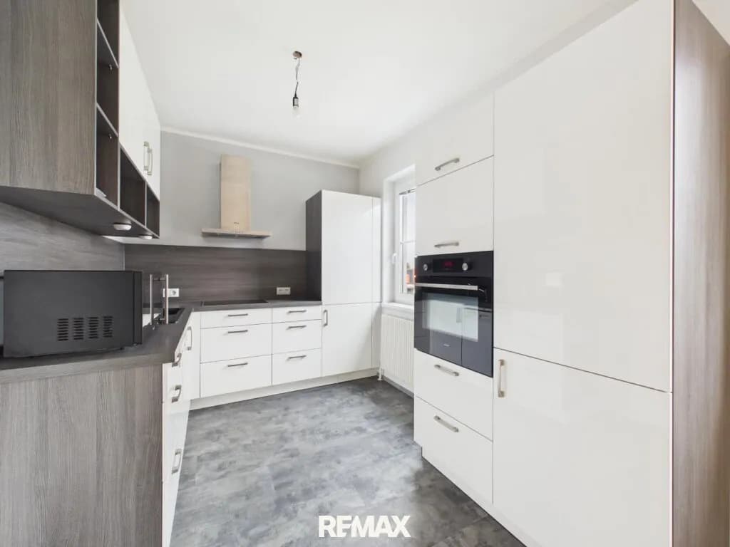 3-Zimmer-Wohnung kaufen in Bruck an der Leitha – 73,64 m², € 189.000