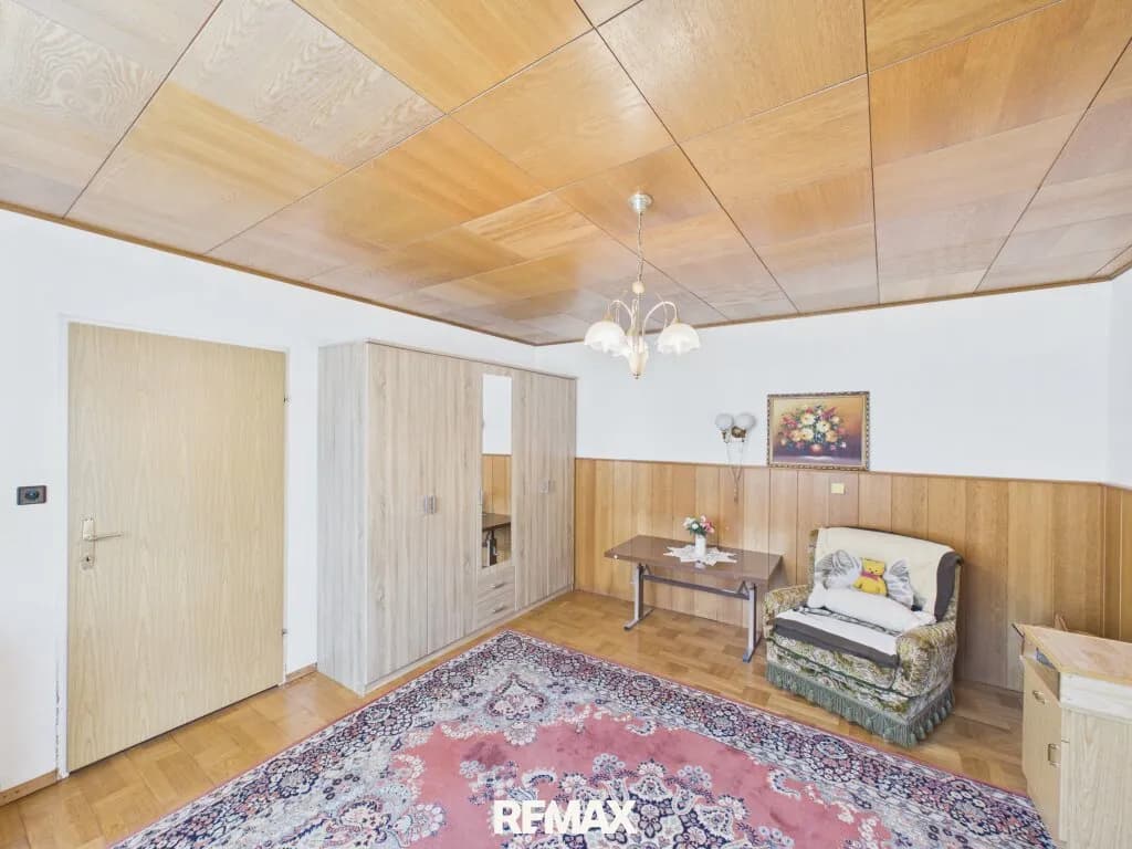 6-Zimmer-Haus kaufen in Bruck an der Leitha – 163 m², € 180.000 – Bild 7 von 16