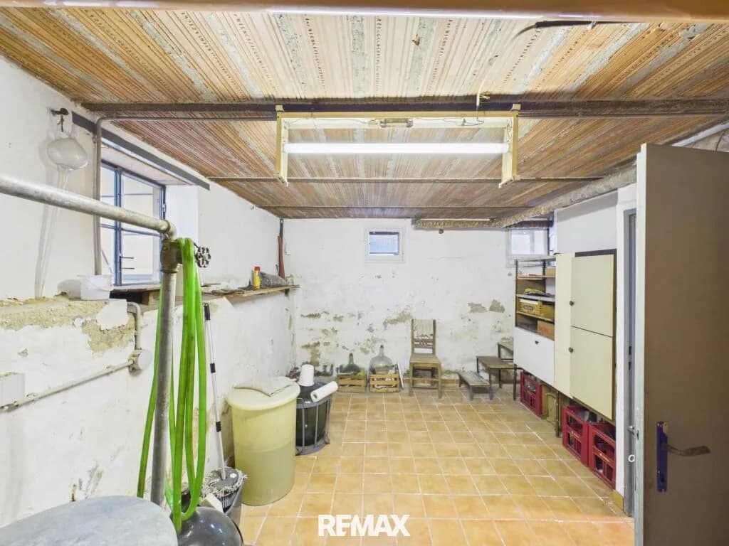 6-Zimmer-Haus kaufen in Bruck an der Leitha – 163 m², € 180.000 – Bild 12 von 16