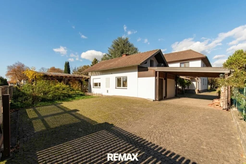 9-Zimmer-Haus kaufen in Bruck an der Leitha – 302 m², € 749.000