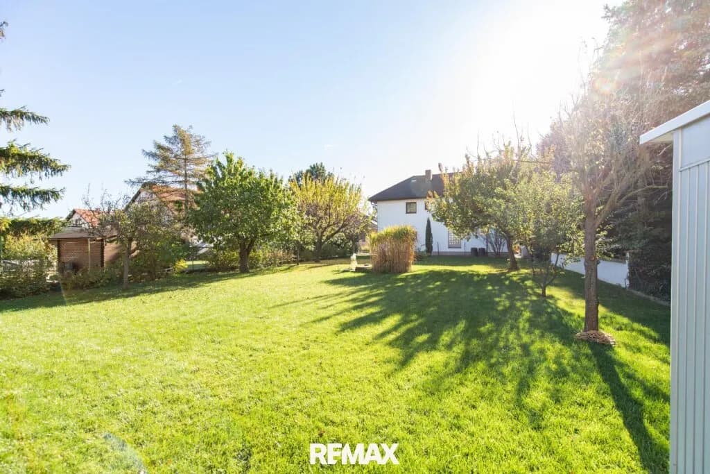 9-Zimmer-Haus kaufen in Bruck an der Leitha – 302 m², € 749.000 – Bild 2 von 54