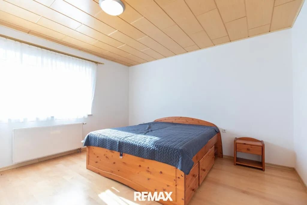 9-Zimmer-Haus kaufen in Bruck an der Leitha – 302 m², € 749.000 – Bild 12 von 54
