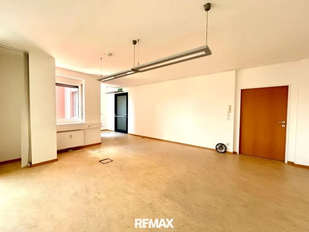 2-Zimmer-Gewerbeimmobilie mieten in Eisenstadt – 60 m², € 905 – Bild 5 von 10