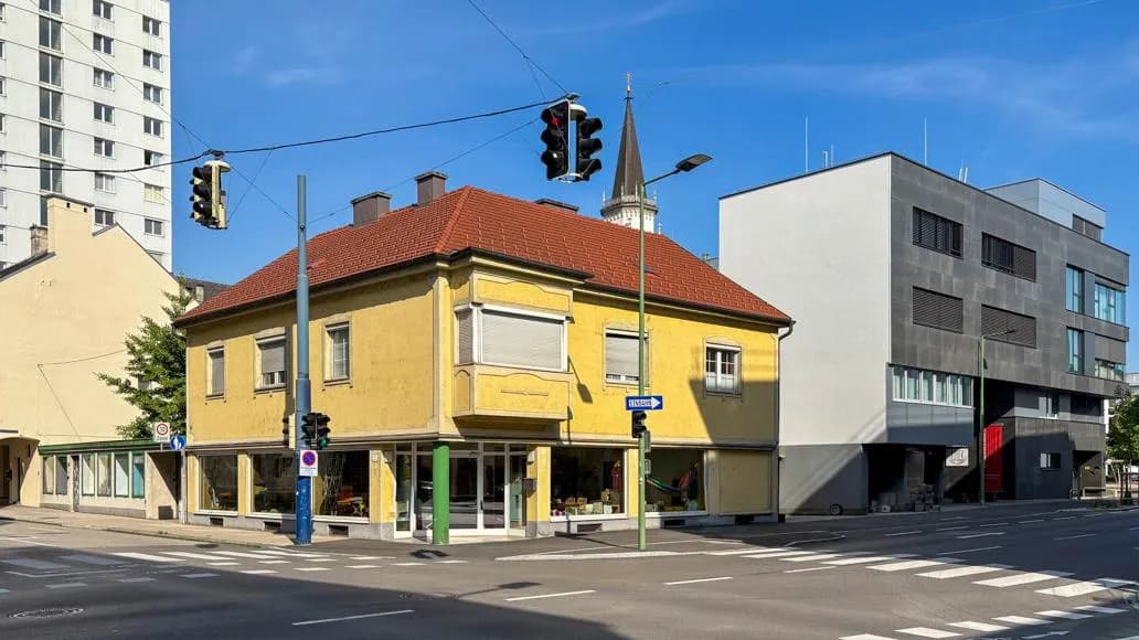 Gewerbeimmobilie kaufen in Wels – 130 m², € 140.000