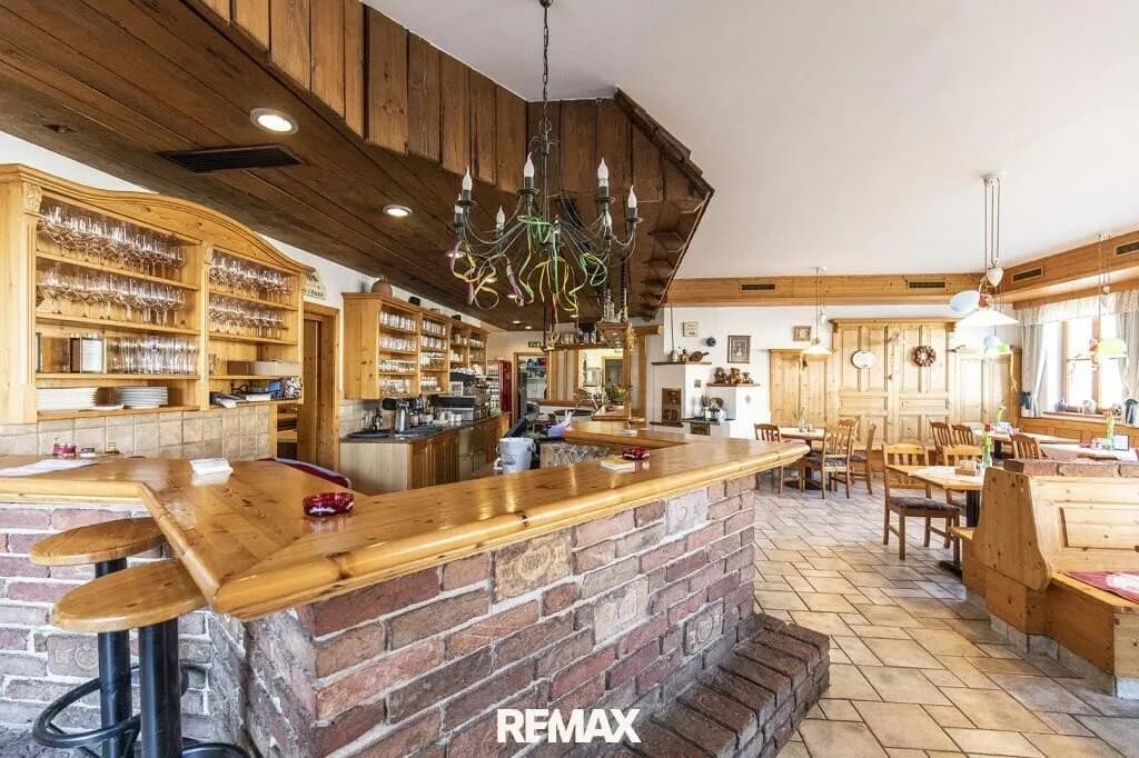 Gewerbeimmobilie kaufen in Neusiedl am See – 779 m², € 850.000 – Bild 8 von 32