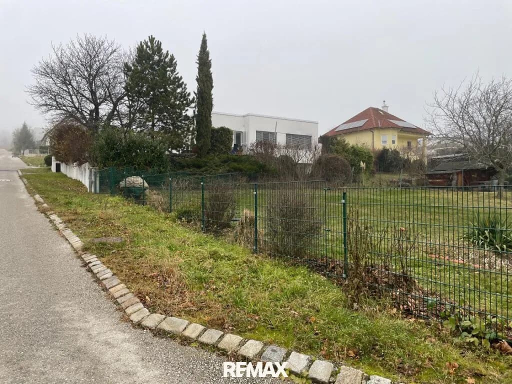 Grundstück kaufen in Eisenstadt – 781 m², € 330.000