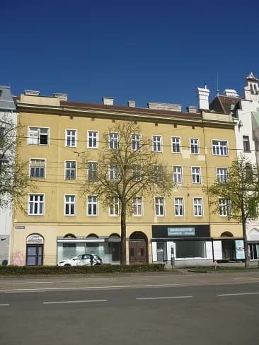 5-Zimmer-Gewerbeimmobilie mieten in Wien – 87 m², € 16