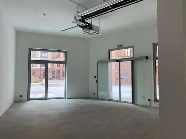 1-Zimmer-Gewerbeimmobilie mieten in Wien – 371 m², € 8.776