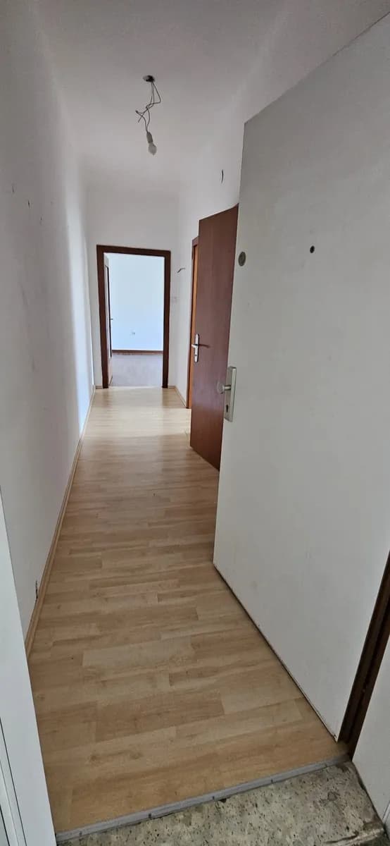 2-Zimmer-Wohnung mieten in Linz – 57 m², € 750 – Bild 3 von 8