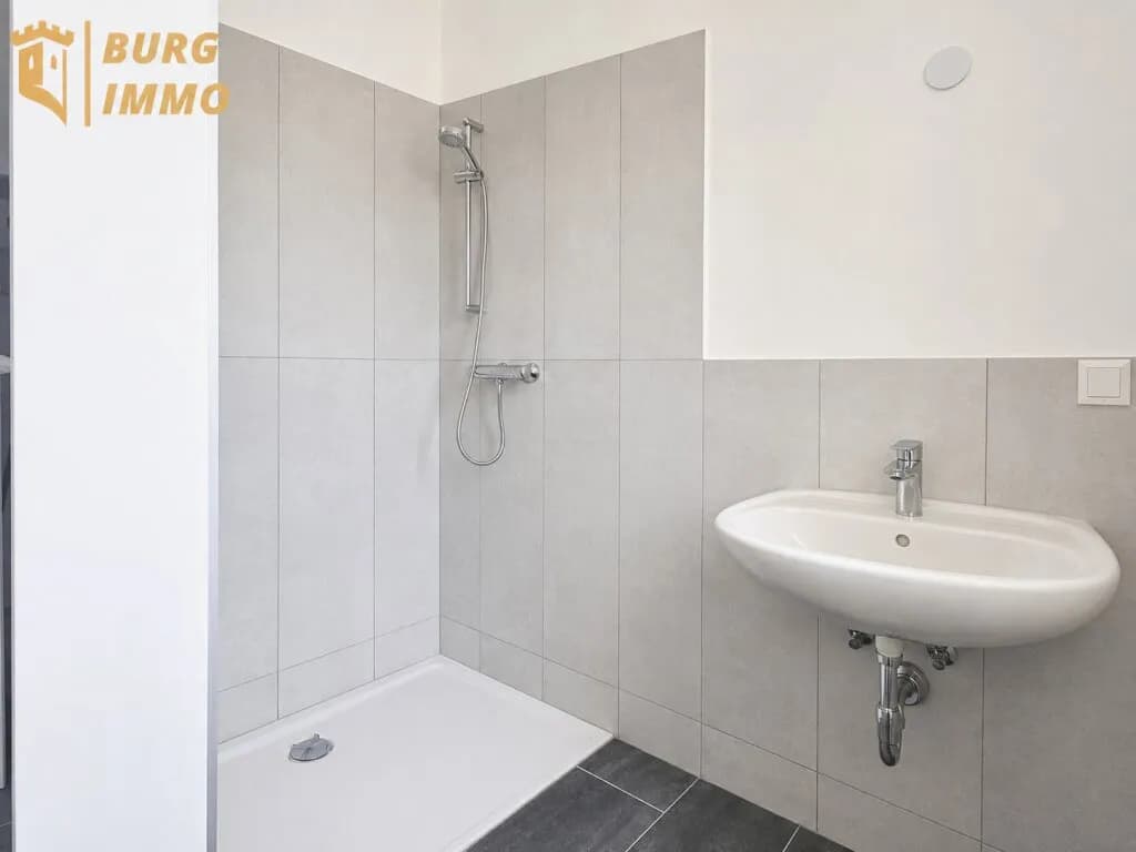 2-Zimmer-Wohnung kaufen in Baden – 64 m², € 224.000 – Bild 2 von 7