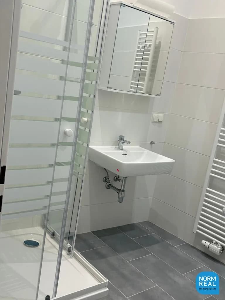 6-Zimmer-Wohnung mieten in Wien – 168,1 m², € 2.999 – Bild 10 von 19