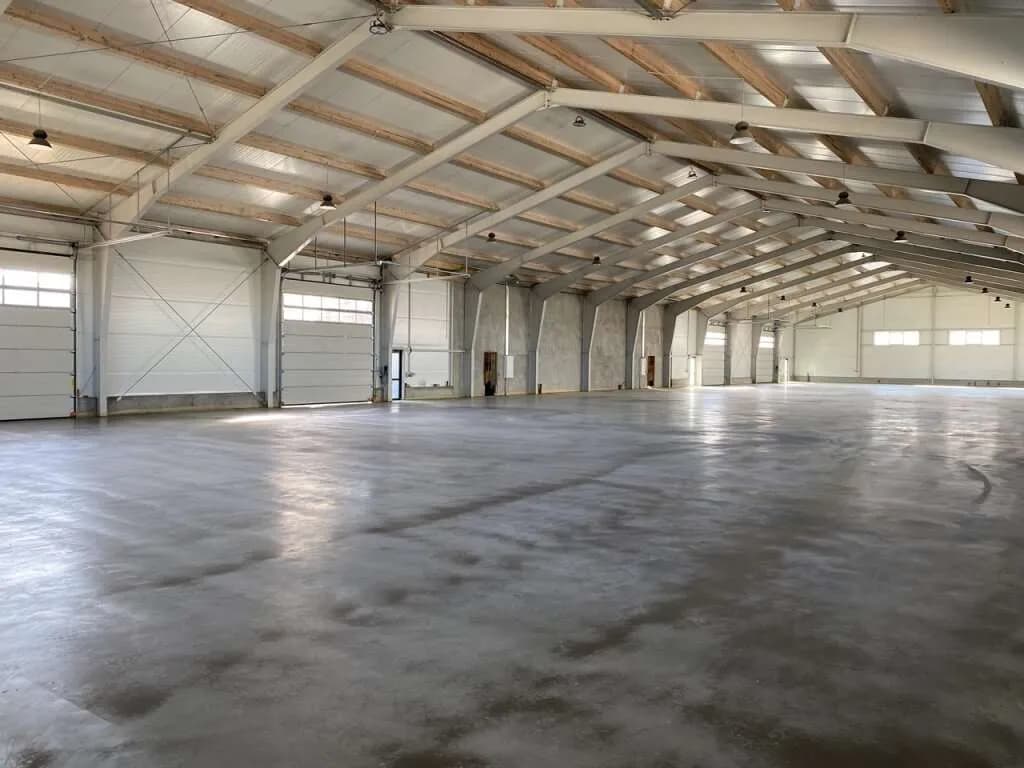 Gewerbeimmobilie mieten in Korneuburg – 1 395 m², € 12.000 – Bild 10 von 24