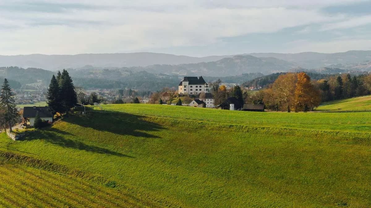 Haus kaufen in Deutschlandsberg – 250 m², € 850.000 – Bild 20 von 21