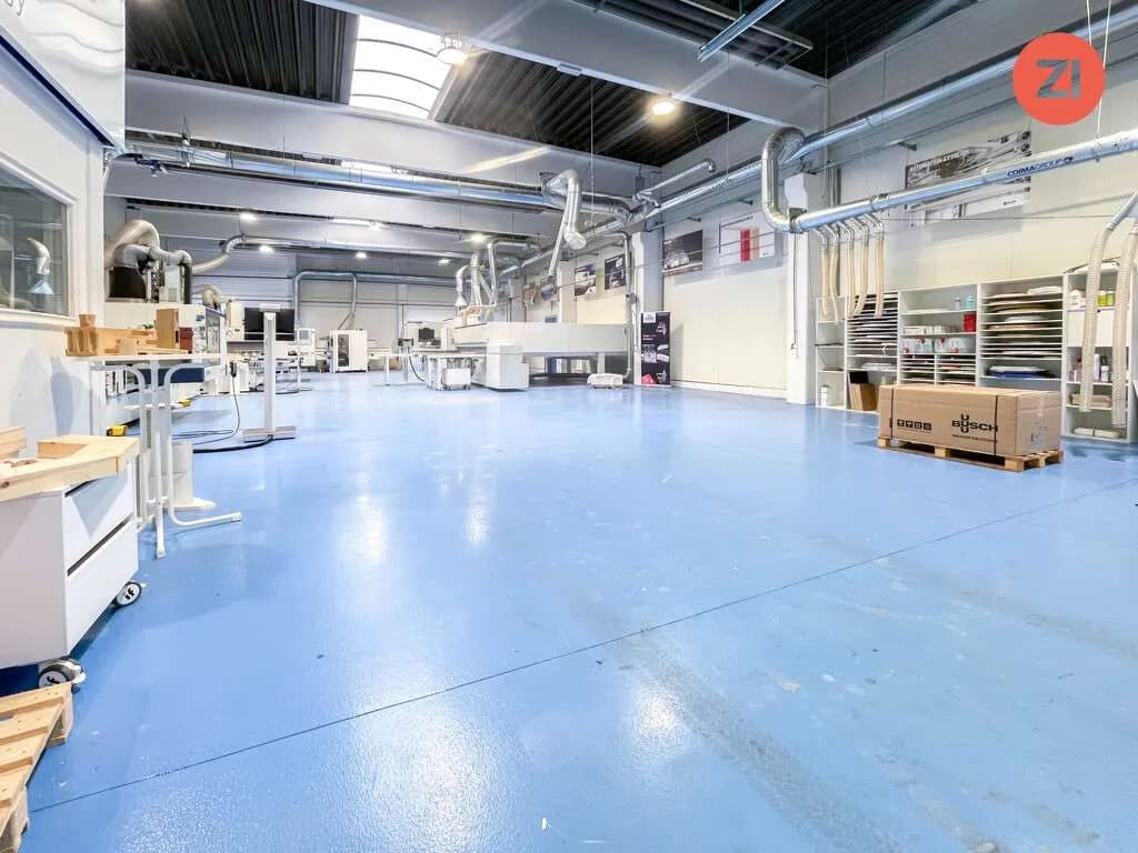 Gewerbeimmobilie mieten in Linz Land – 577 m², € 4.342 – Bild 2 von 12