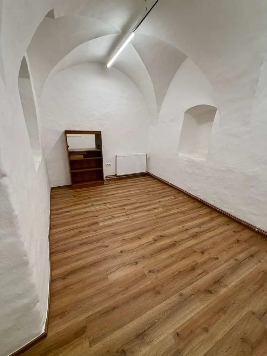 4-Zimmer-Gewerbeimmobilie mieten in Horn – 105 m², € 10 – Bild 7 von 10