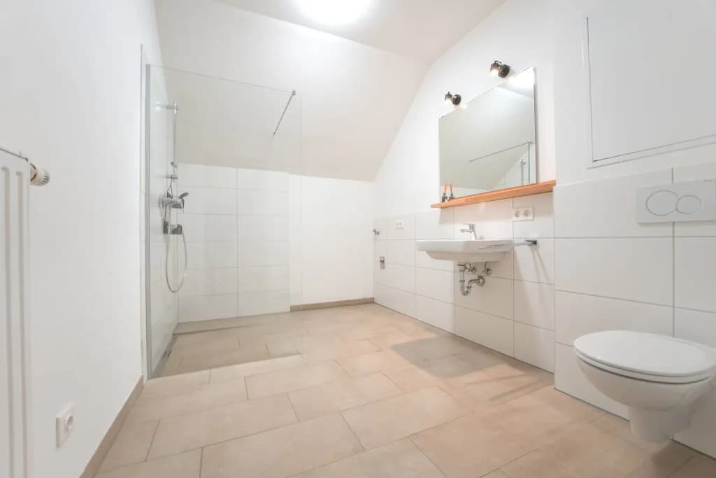 2-Zimmer-Wohnung mieten in Wels – 75,9 m², € 1.115 – Bild 7 von 12