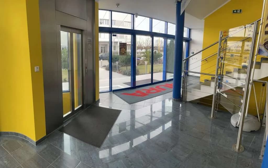 2-Zimmer-Gewerbeimmobilie mieten in Baden – 79 m², € 923 – Bild 2 von 5