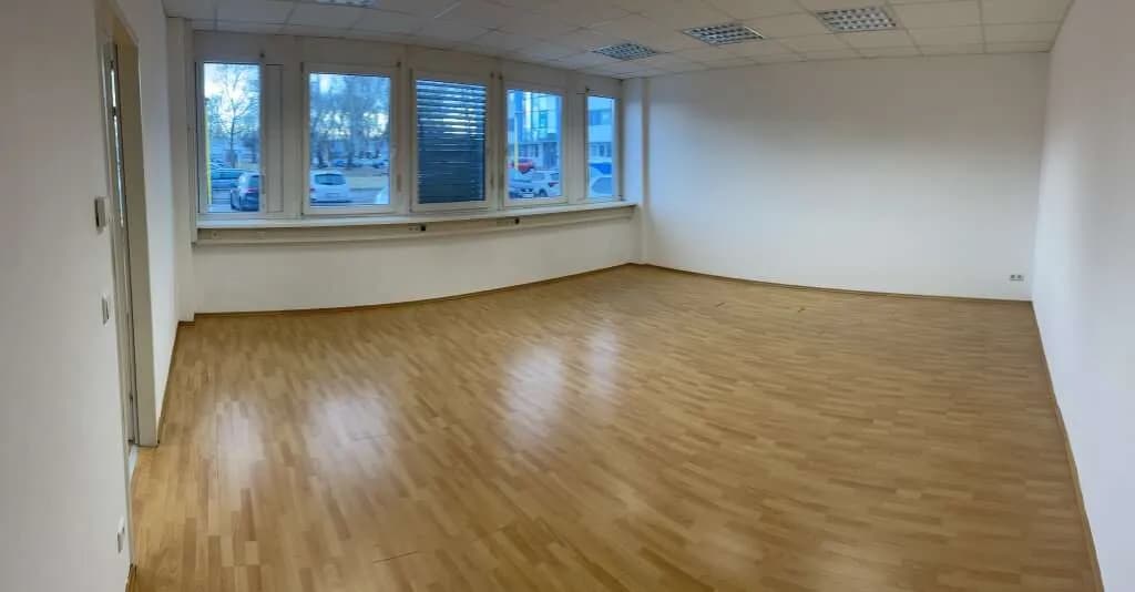 2-Zimmer-Gewerbeimmobilie mieten in Baden – 79 m², € 923 – Bild 4 von 5