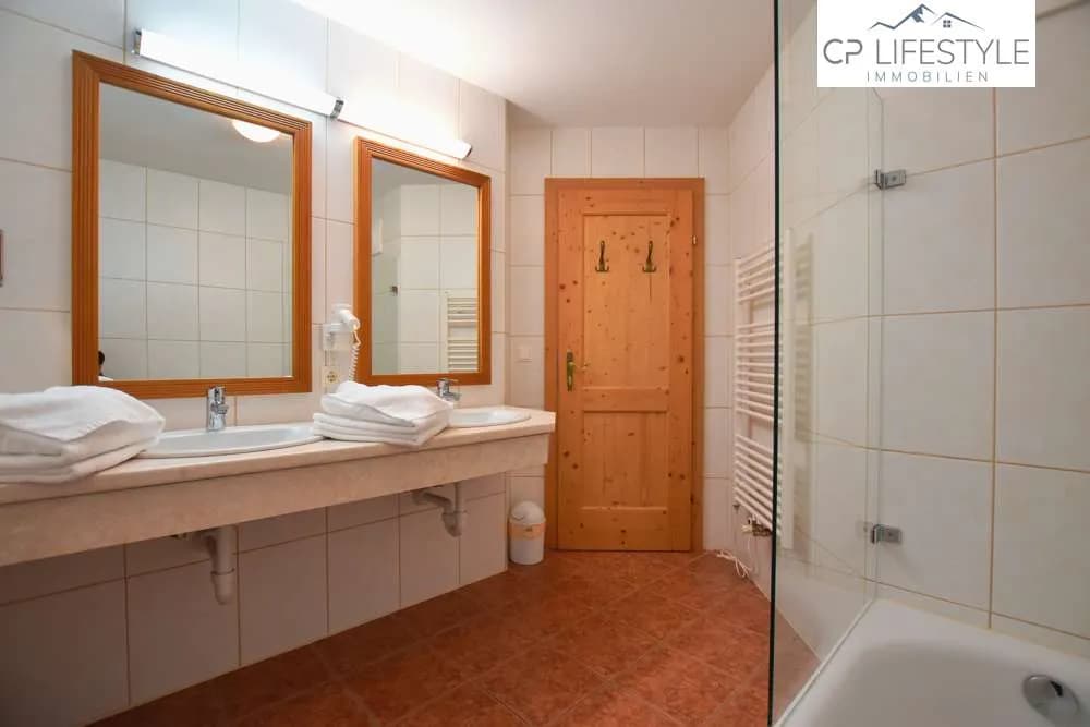 3-Zimmer-Wohnung mieten in Kitzbühel – 70 m², € 3.000 – Bild 8 von 12