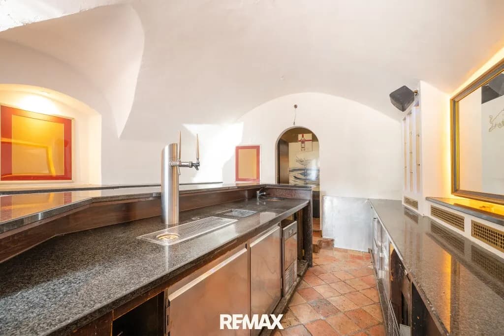 Gewerbeimmobilie kaufen in Salzburg Stadt – 33 m², € 390.000 – Bild 3 von 7