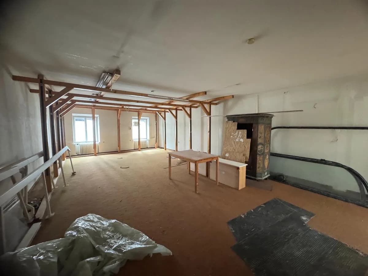 2-Zimmer-Gewerbeimmobilie mieten in Steyr – 73 m², € 799 – Bild 2 von 7