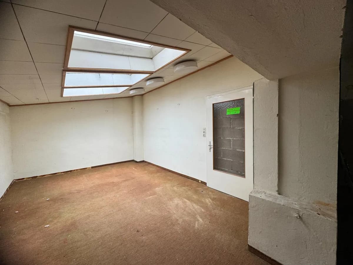 2-Zimmer-Gewerbeimmobilie mieten in Steyr – 73 m², € 799 – Bild 3 von 7
