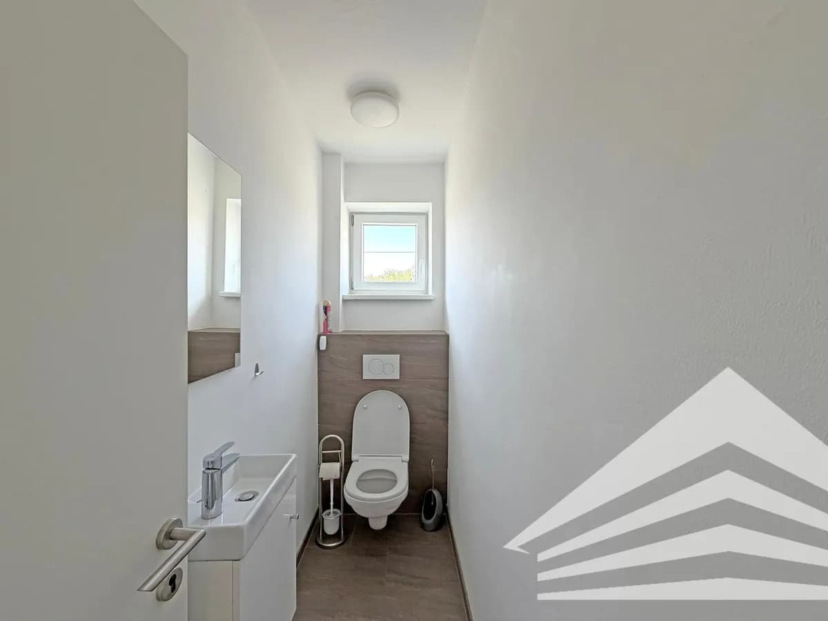 6-Zimmer-Haus mieten in Linz – 141 m², € 2.130 – Bild 11 von 33