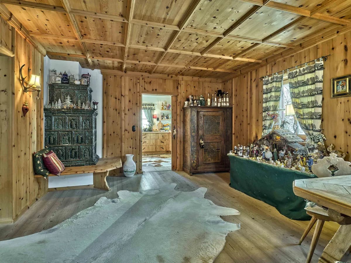 5-Zimmer-Haus kaufen in Kitzbühel – 252 m² – Bild 2 von 5