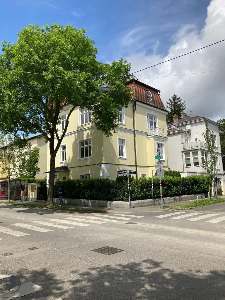 11-Zimmer-Immobilie kaufen in Wien – 300 m², € 2.290.000 – Bild 3 von 61