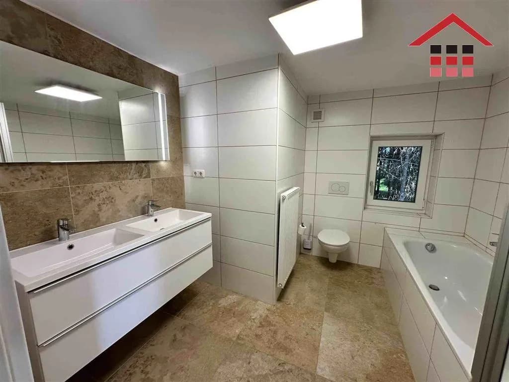 4-Zimmer-Wohnung kaufen in Vöcklabruck – 135 m², € 479.000 – Bild 5 von 9