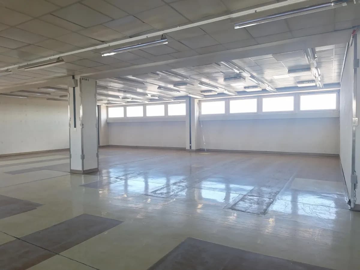 Gewerbeimmobilie mieten in Wien – 2 968 m², € 26.994 – Bild 8 von 12