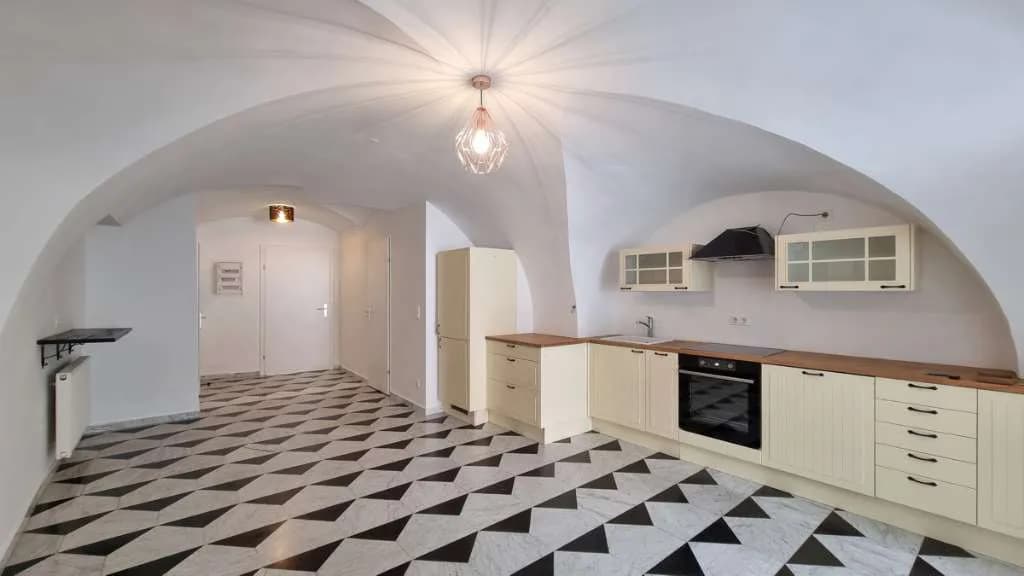 3-Zimmer-Wohnung mieten in Eisenstadt – 110,93 m², € 1.279