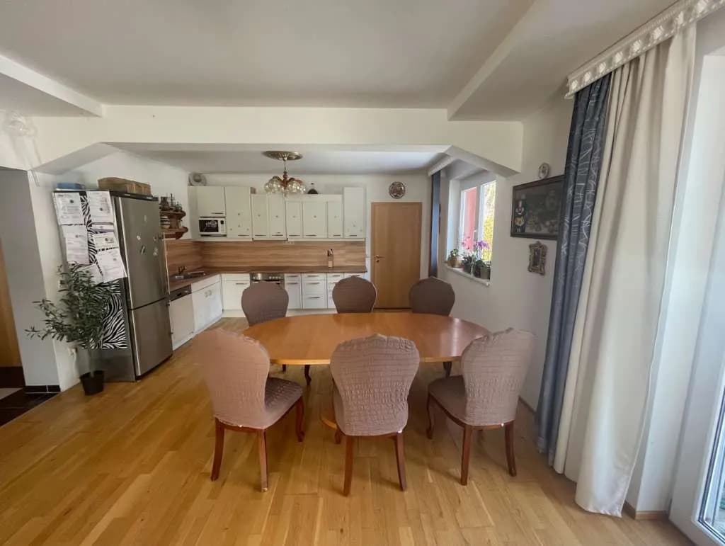 6-Zimmer-Haus kaufen in Graz-Umgebung – 180 m², € 549.000 – Bild 3 von 11