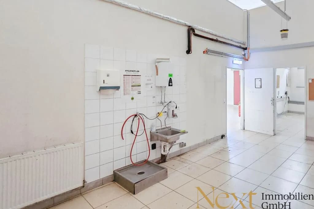 Gewerbeimmobilie mieten in Linz – 754 m², € 12.665 – Bild 7 von 7