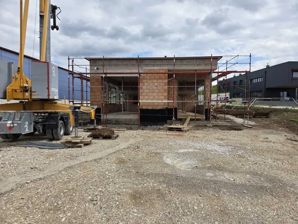Gewerbeimmobilie kaufen in Vöcklabruck – 800 m² – Bild 9 von 9