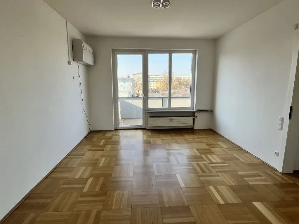 5-Zimmer-Gewerbeimmobilie mieten in Linz – 222 m², € 1.444 – Bild 4 von 20