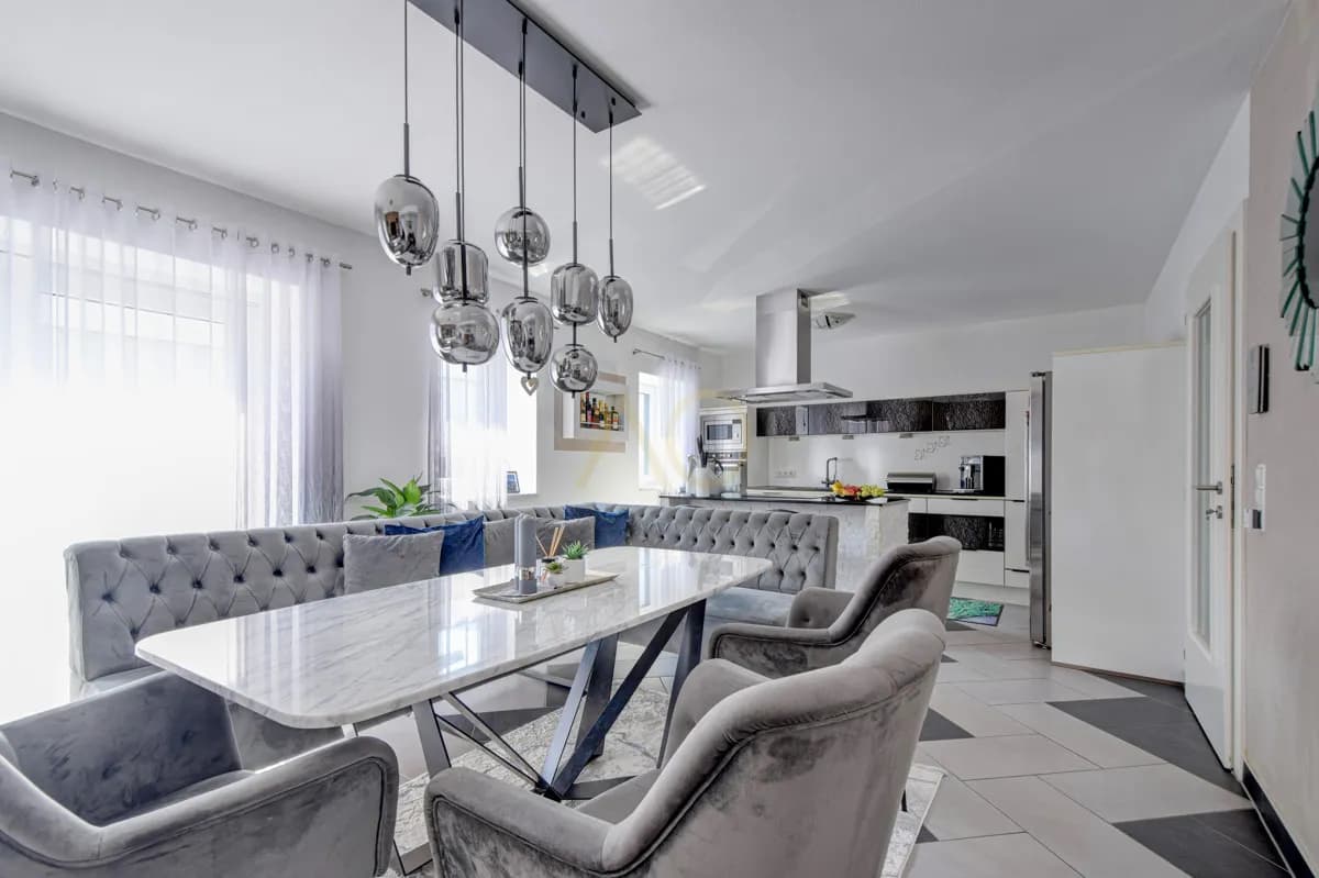 5-Zimmer-Haus kaufen in Kufstein – 156 m², € 990.000 – Bild 2 von 25