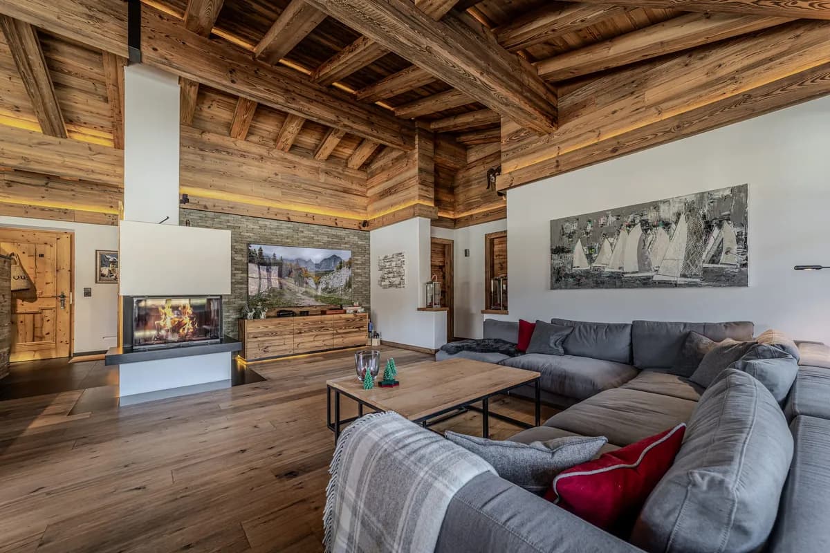 8-Zimmer-Immobilie kaufen in Kitzbühel – 317 m², € 6.400.000 – Bild 3 von 6
