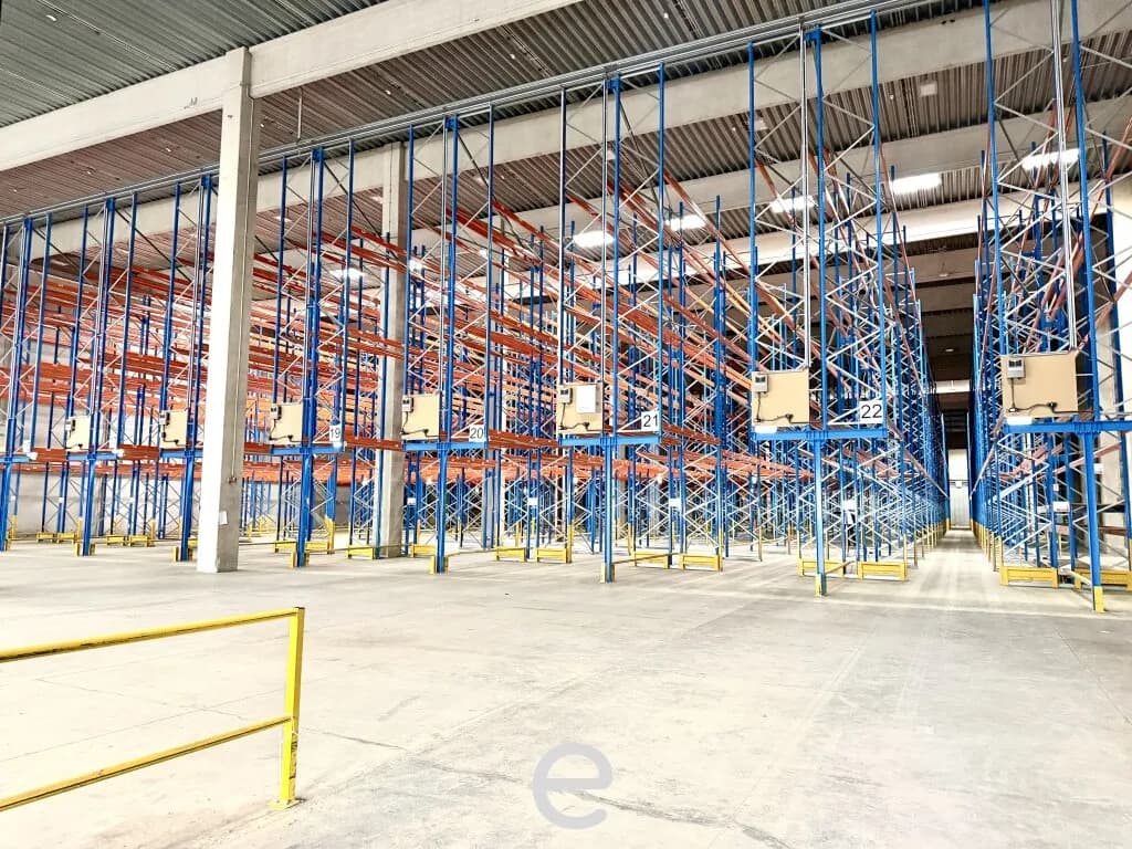 Gewerbeimmobilie mieten in Mödling – 1 906 m², € 7 – Bild 7 von 11
