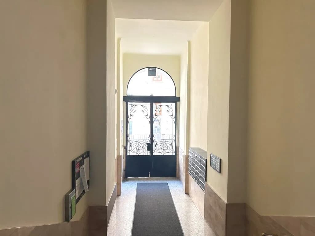 2-Zimmer-Wohnung kaufen in Wien – 83 m², € 750.000 – Bild 2 von 19