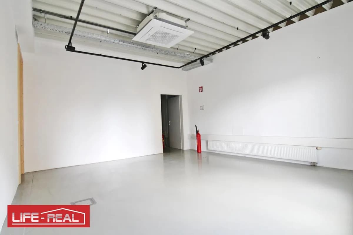 5-Zimmer-Gewerbeimmobilie mieten in Linz – 470 m², € 5.499 – Bild 11 von 27