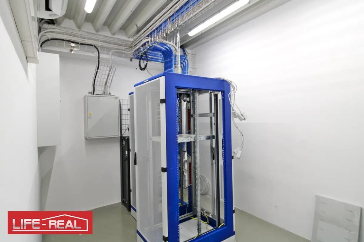 5-Zimmer-Gewerbeimmobilie mieten in Linz – 470 m², € 5.499 – Bild 13 von 27