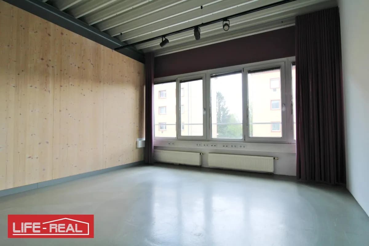 5-Zimmer-Gewerbeimmobilie mieten in Linz – 470 m², € 5.499 – Bild 15 von 27