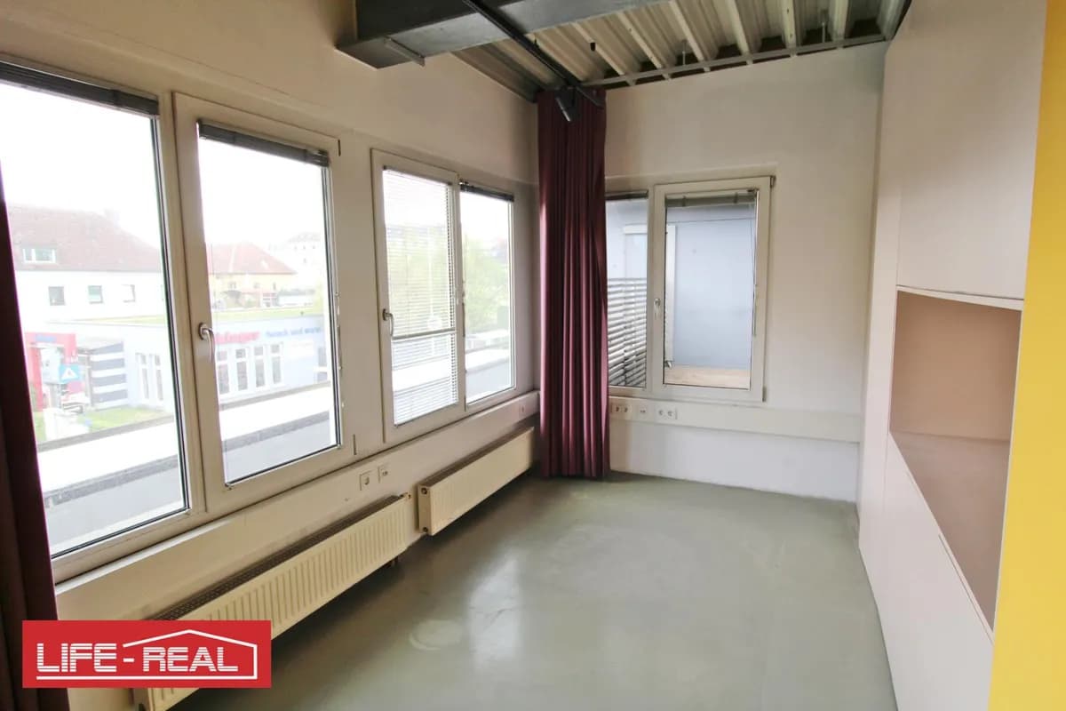 5-Zimmer-Gewerbeimmobilie mieten in Linz – 470 m², € 5.499 – Bild 19 von 27