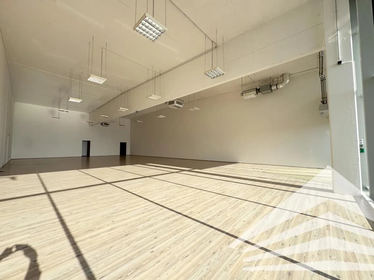 Gewerbeimmobilie mieten in Steyr-Land – 326 m², € 3.750 – Bild 5 von 13