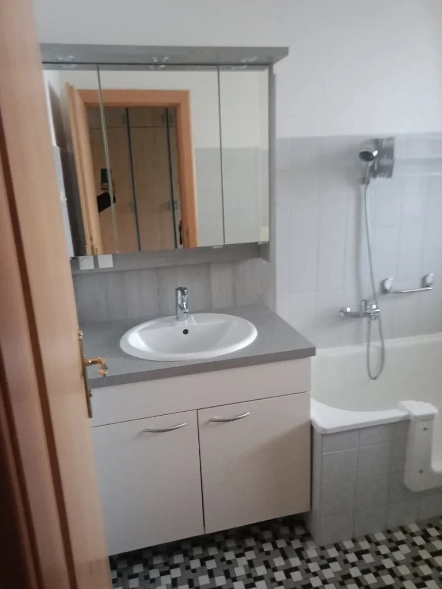 1-Zimmer-Wohnung mieten in Jennersdorf – 33 m², € 250 – Bild 5 von 13