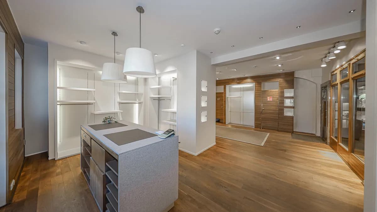 Gewerbeimmobilie mieten in Kitzbühel – 81 m², € 3.000 – Bild 4 von 13