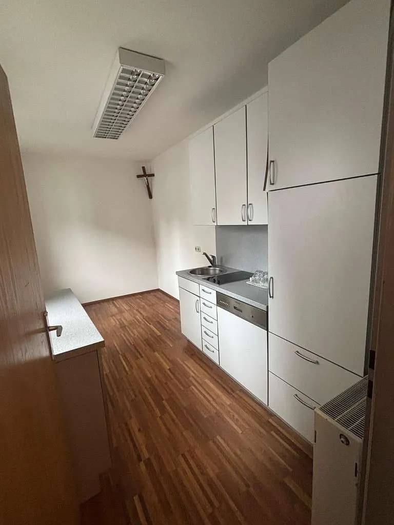 3-Zimmer-Gewerbeimmobilie mieten in Südoststeiermark – 60 m², € 724 – Bild 2 von 10