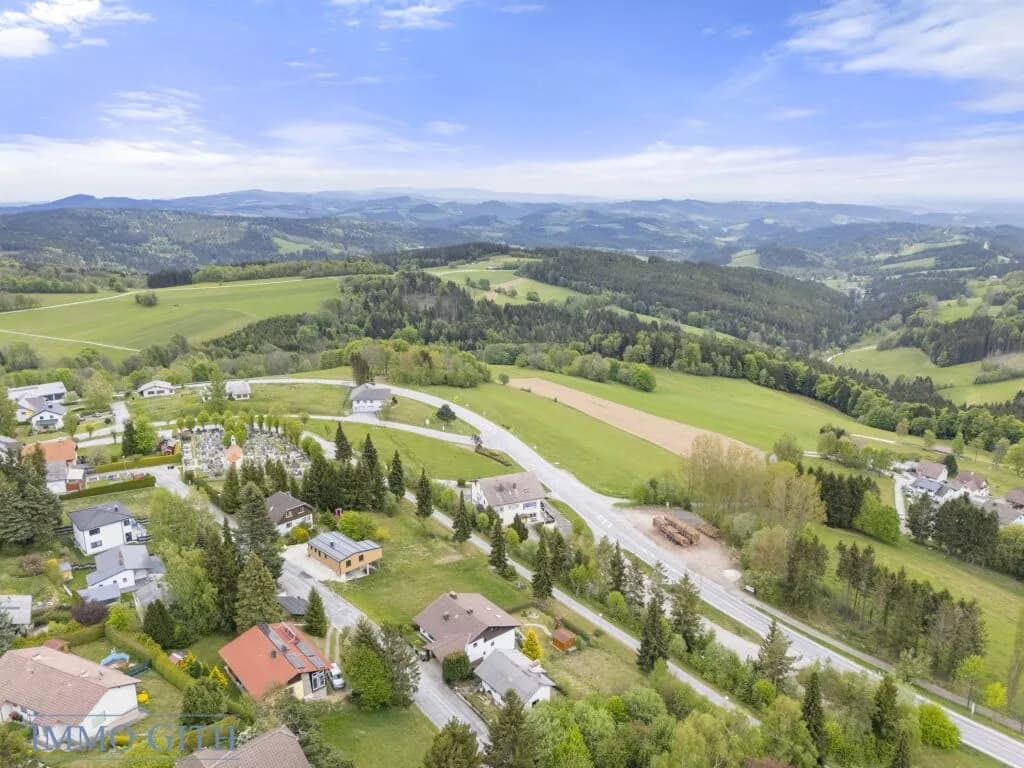 15-Zimmer-Gewerbeimmobilie kaufen in Neunkirchen – 1 158 m², € 580.000 – Bild 2 von 73